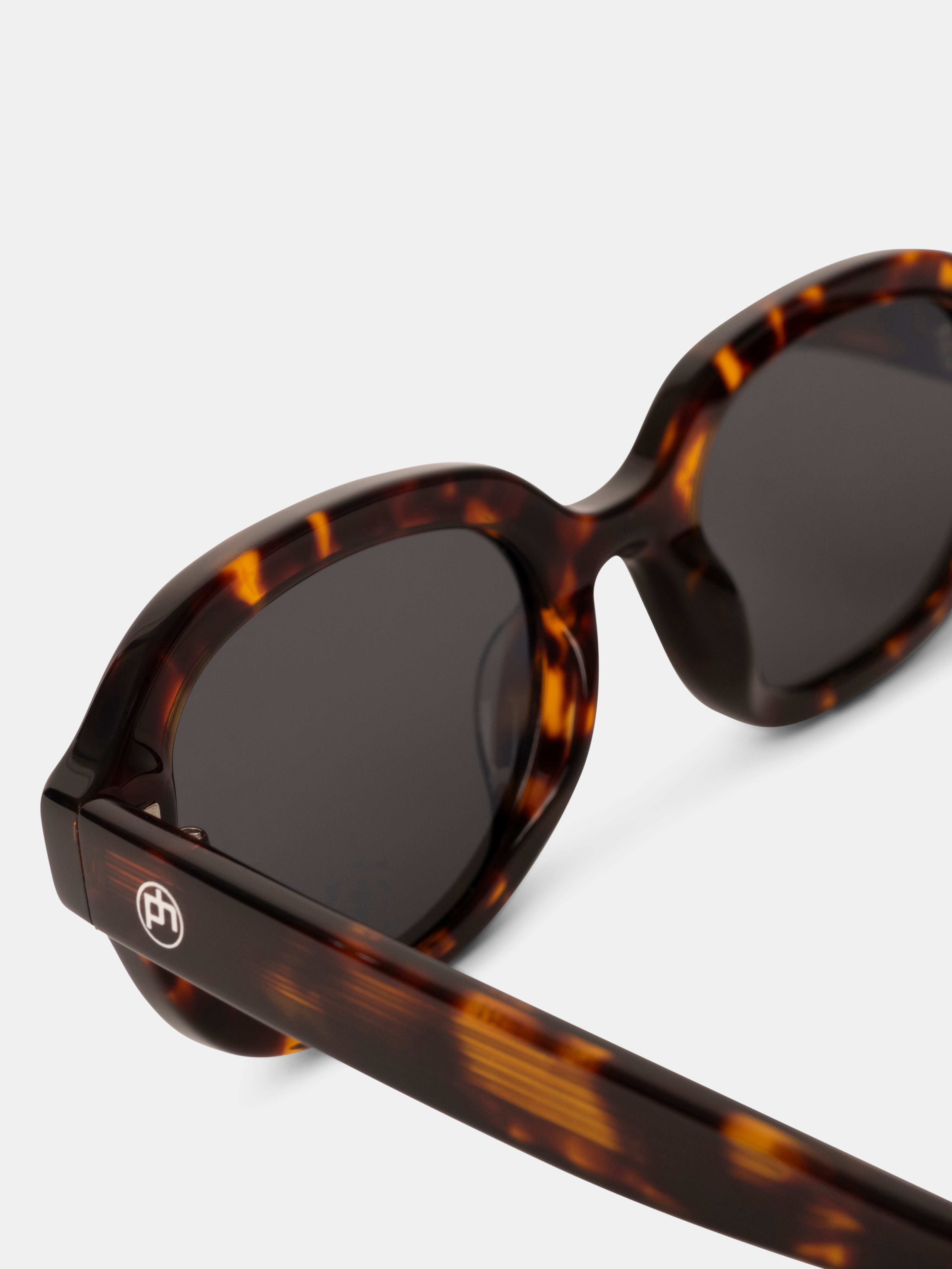 Hedda Tortoise Sun