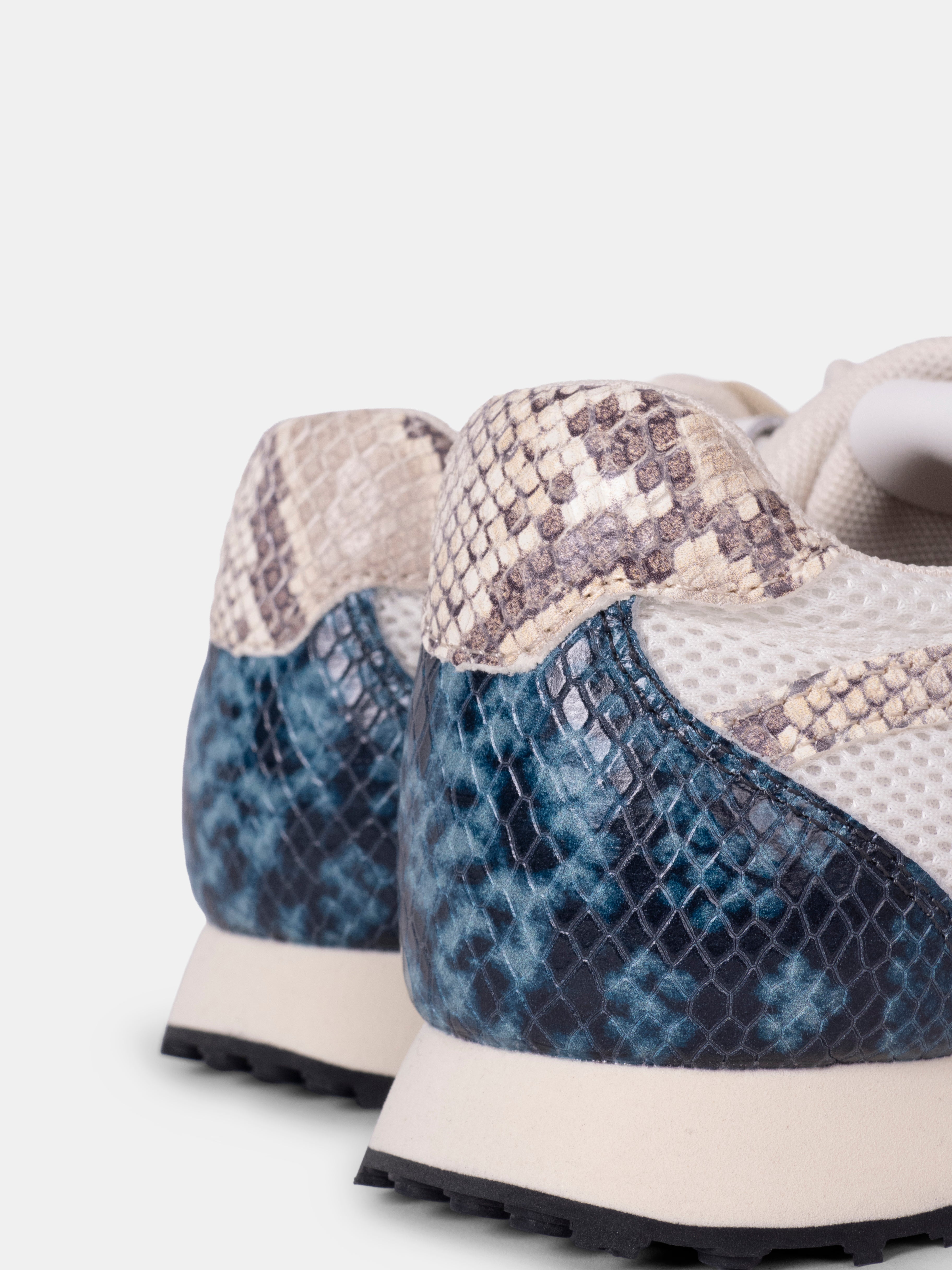 Olivia Blue / Off-white