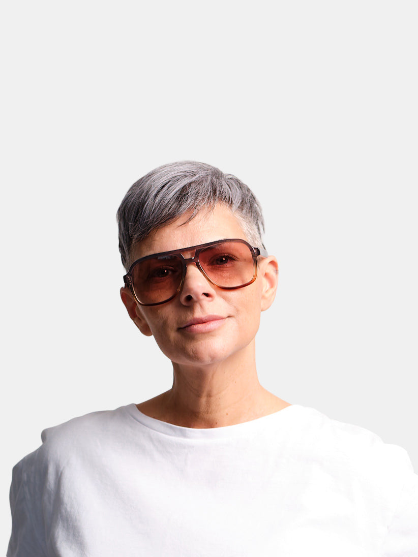 Sasha Brown / Tinted Tea Readers