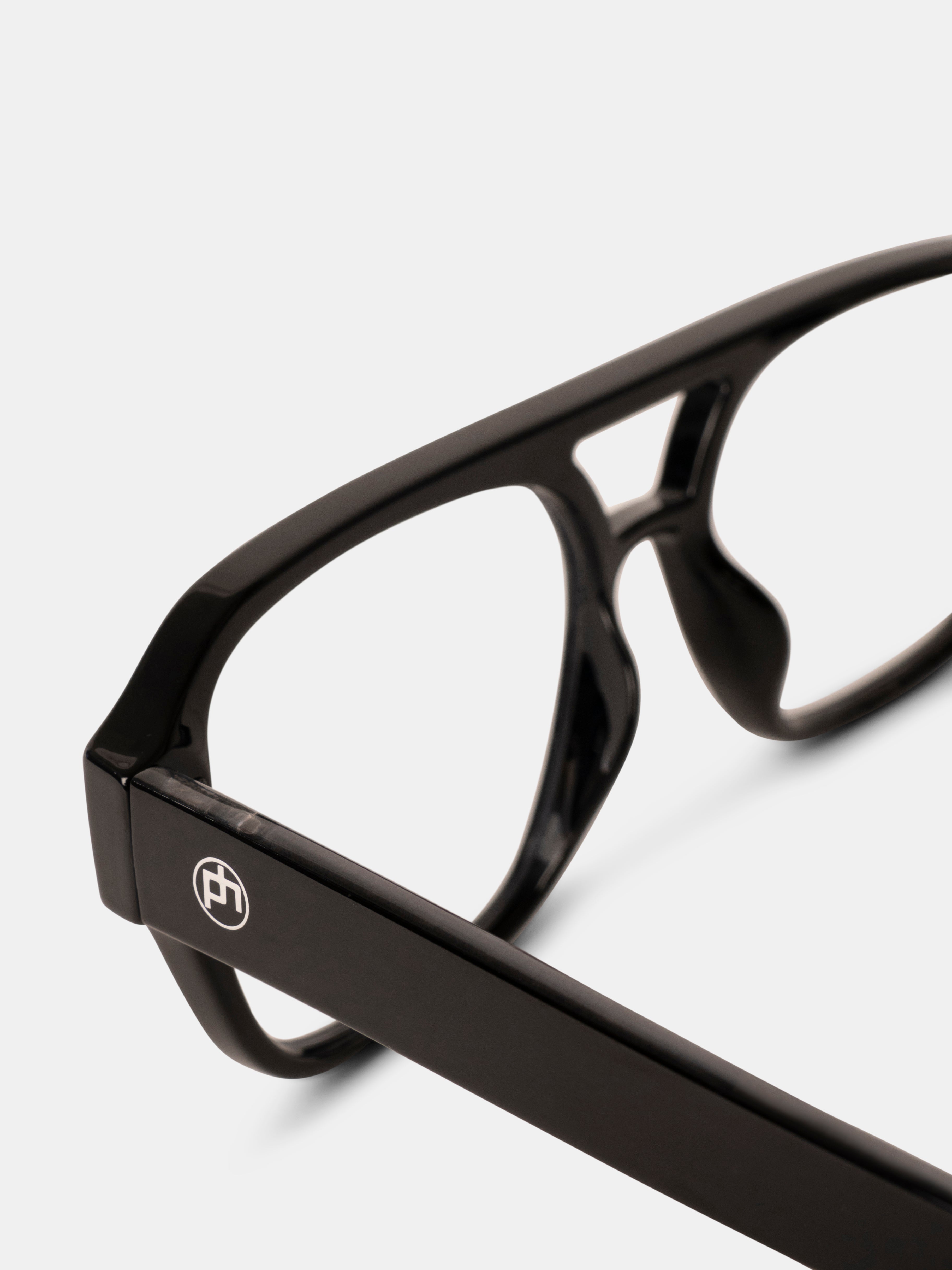 Robin Black Readers