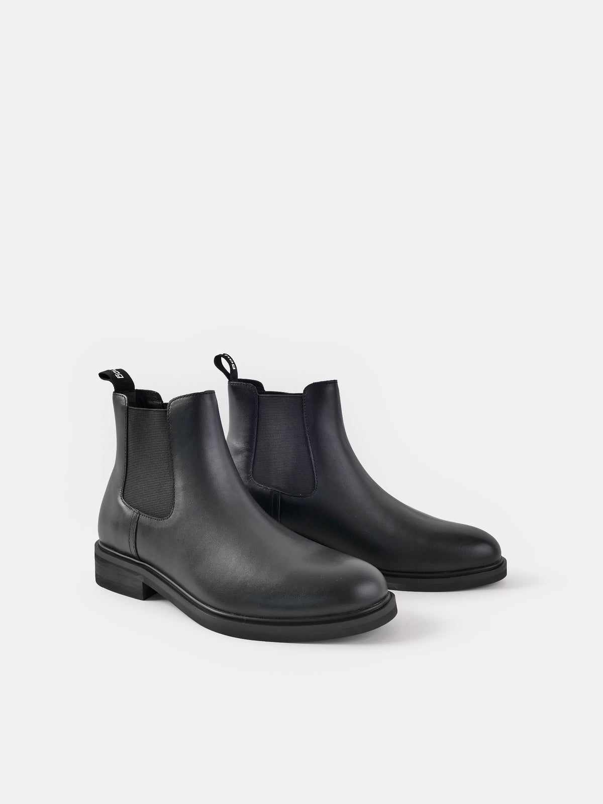 Arden Black